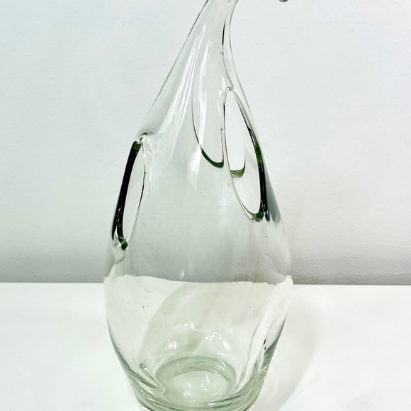 Blown Glass Teardrop Flower Stem Vase - Picture 3 of 5
